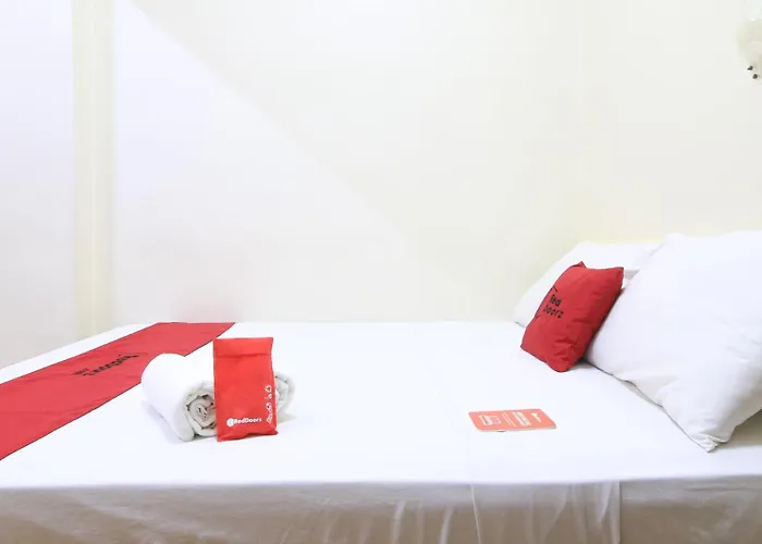 Reddoorz @ Chinatown Binondo Hotel