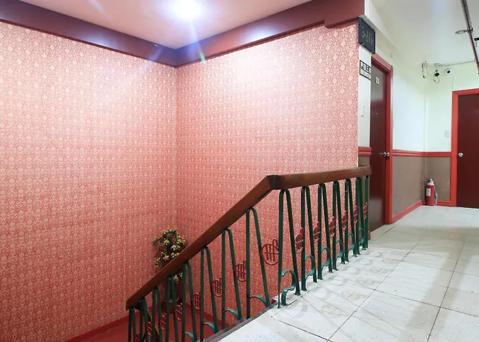 Reddoorz @ Chinatown Binondo 3*